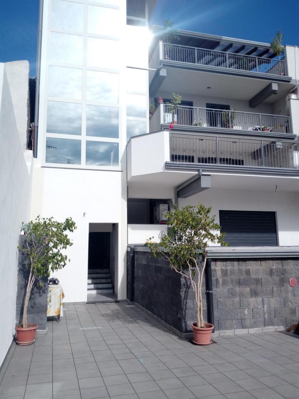 Appartamento Gambero Beach Santa Teresa Di Riva Dış mekan fotoğraf