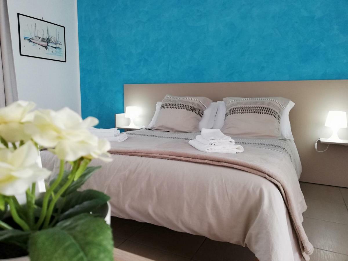 Appartamento Gambero Beach Santa Teresa Di Riva Dış mekan fotoğraf